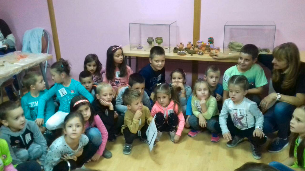 IMG-3de5ebeb826839436d817c2b84b464e9-V